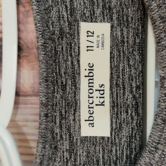 NWOT Abercrombie Kids Boys Long Sleeve Shirt Size 11/12 - Picture 4 of 7